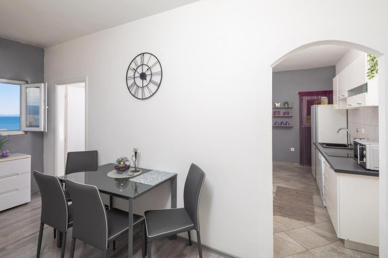 Sky Way Apartments 杜基拉特 外观 照片