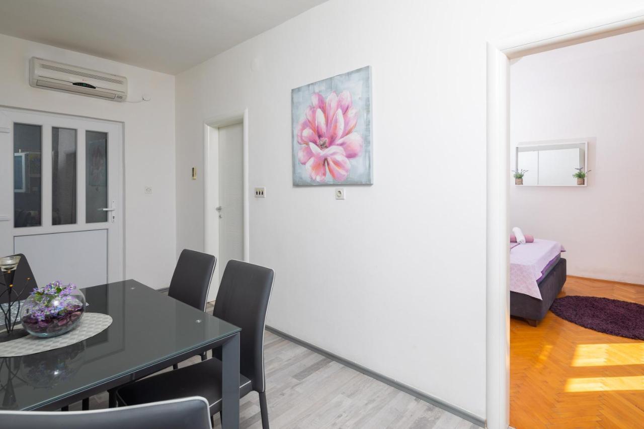 Sky Way Apartments 杜基拉特 外观 照片