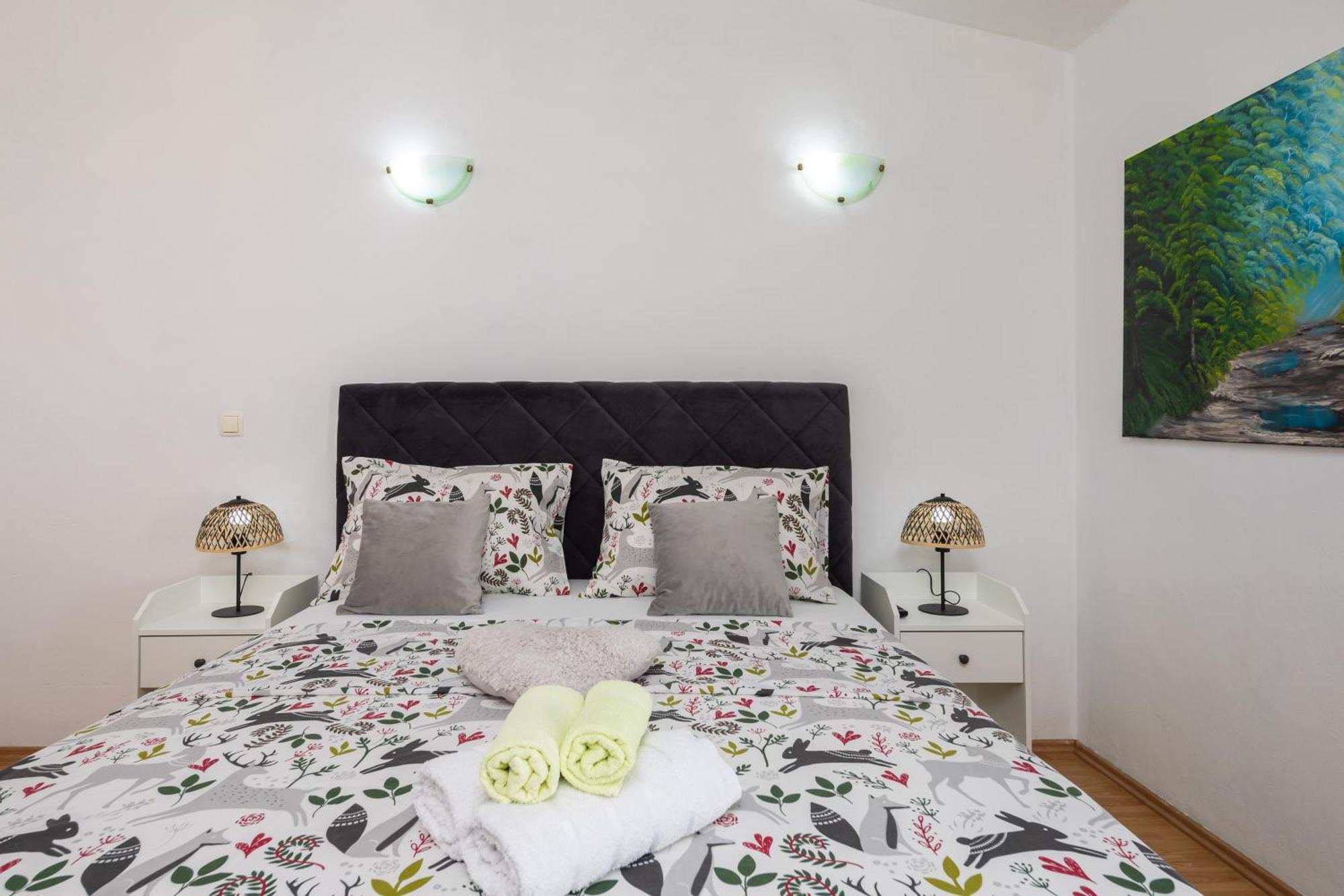Sky Way Apartments 杜基拉特 外观 照片
